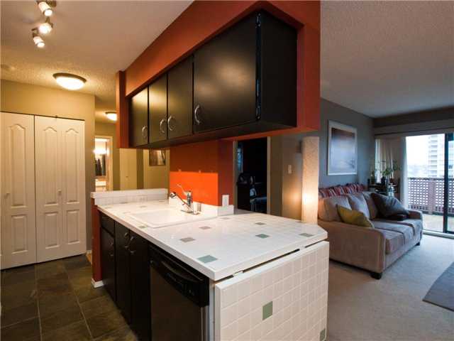 # 405 4941 LOUGHEED HY - Brentwood Park Apartment/Condo for sale, 2 Bedrooms (V879773)