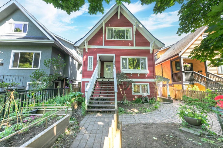 1847 Kitchener Street - Grandview Woodland Single Family Residence for Sale, 7 Bedrooms (R3090605)