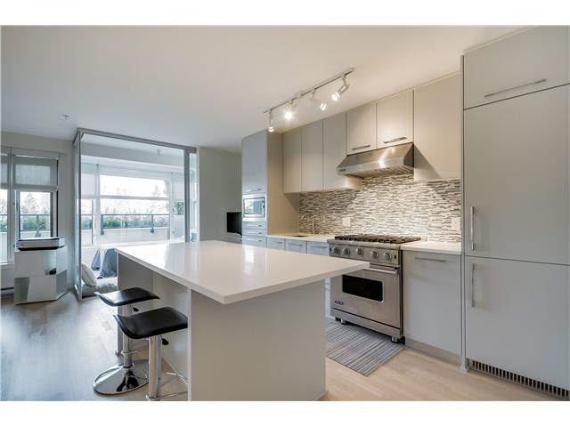 209 4355 W 10th Avenue - Point Grey Apartment/Condo(V1117459)