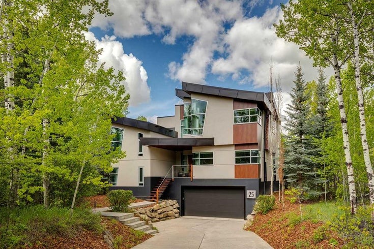 25 Posthill Drive SW - Springbank Hill Detached for Sale, 4 Bedrooms (A2228644)