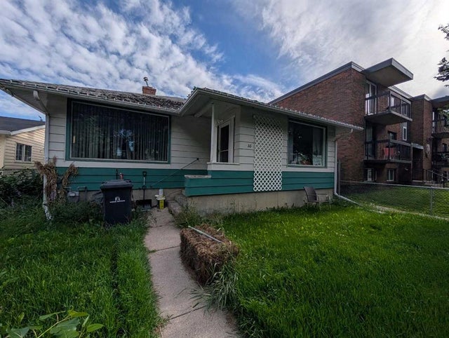 35 4 Avenue SE - Southeast Central High River Detached for Sale, 5 Bedrooms (A2238867)