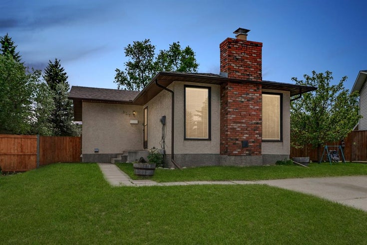 327 Ranchview Place NW - Ranchlands Detached, 4 Bedrooms (A1122039)