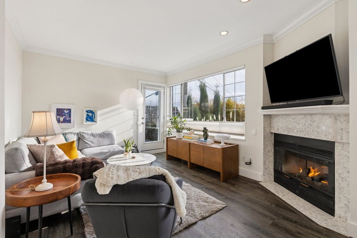 101 - 2440 Haywood Avenue - Dundarave Apartment/Condo for Sale, 2 Bedrooms (R3065106)