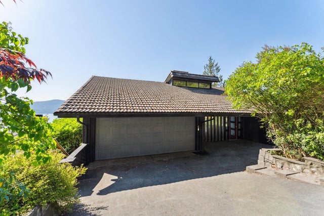 50 Panorama Road - Lions Bay Single Family Residence for Sale, 4 Bedrooms (R3027958)