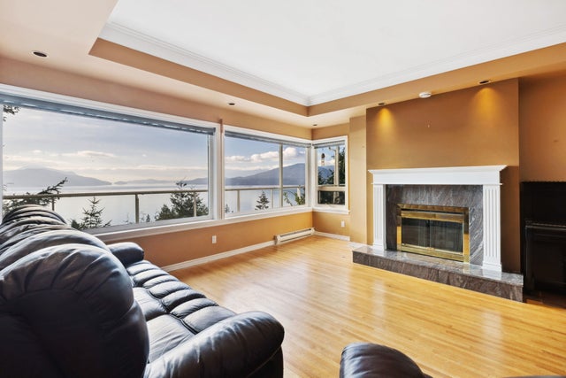 350 KELVIN GROVE WAY - Lions Bay House/Single Family for Sale, 4 Bedrooms (R2962935)
