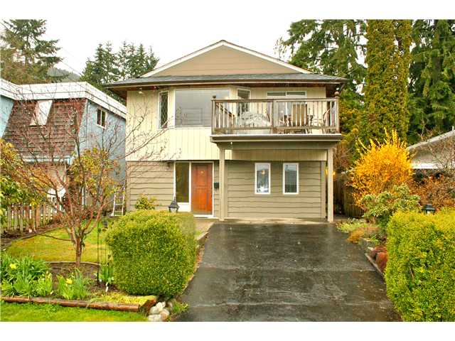 1370 DORAN RD - Lynn Valley House/Single Family for sale, 4 Bedrooms (V885343)