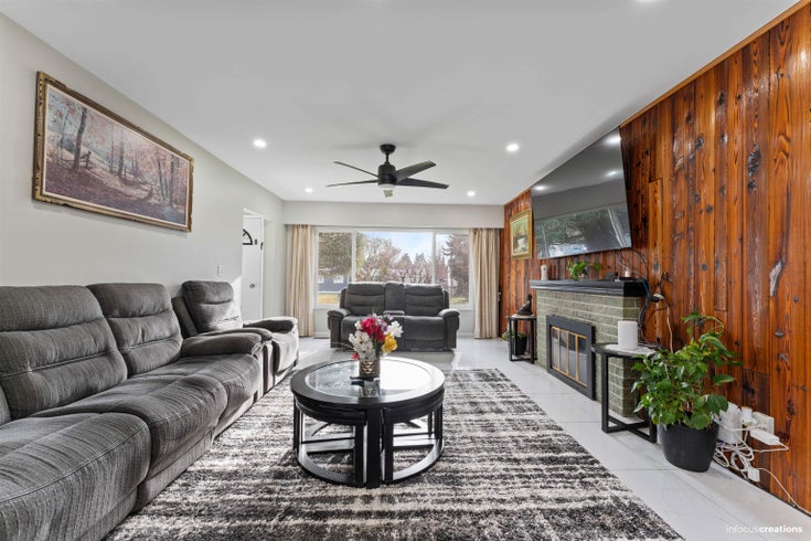 21957 Acadia Street - West Central Single Family Residence for Sale, 6 Bedrooms (R3043152)