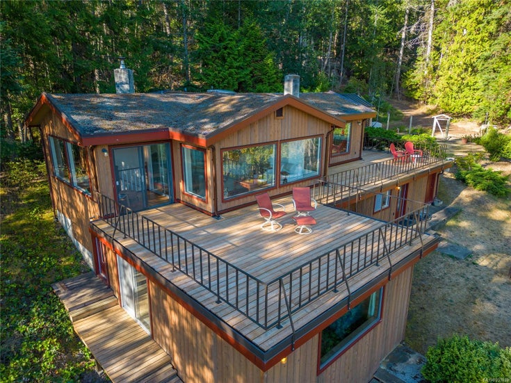 1361 Sturdies Bay Rd - GI Galiano Single Family Detached for sale, 2 Bedrooms (953919)