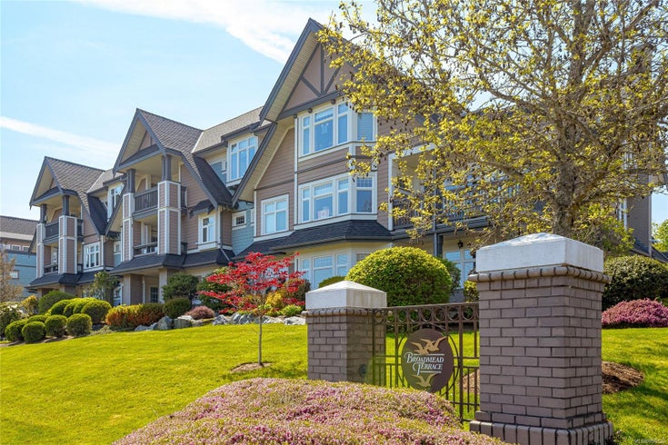 109 - 4480 Chatterton Way - SE Broadmead Condo Apartment for Sale, 2 Bedrooms (996126)