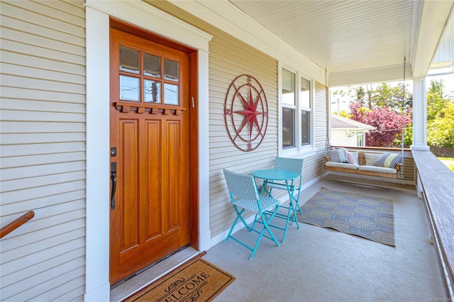 525 Macaulay St - Es Saxe Point Single Family Residence for Sale, 5 Bedrooms (1002674)
