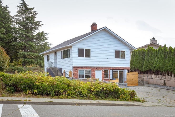 3995 Arlene Pl - SW Tillicum Single Family Residence for Sale, 4 Bedrooms (1011431)