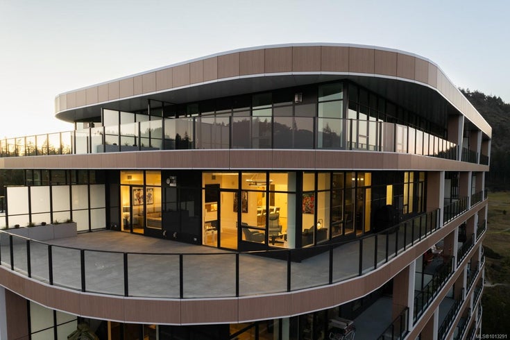 1702 - 2000 Hannington Rd - La Bear Mountain Condo Apartment for Sale, 3 Bedrooms (1013291)