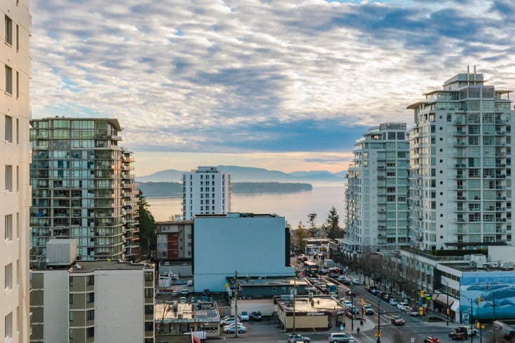 1006 - 1588 Johnston Road - White Rock Apartment/Condo, 2 Bedrooms (R2954035)