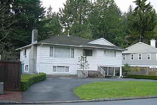 3765 St. Andrews Avenue - Upper Lonsdale House/Single Family(V323866)