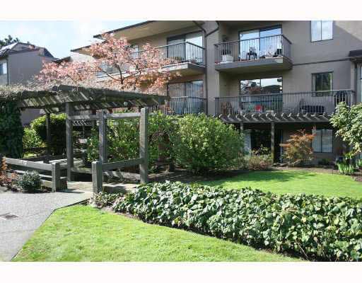 111 251 W 4th Street - Lower Lonsdale Apartment/Condo for sale(V705044)