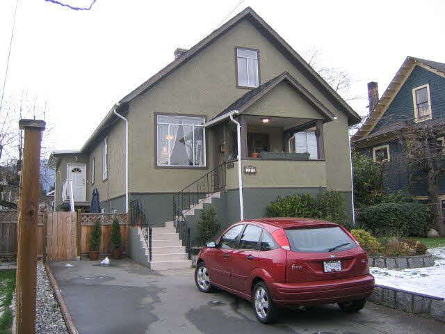 344 E 9th Street - Central Lonsdale House/Single Family for sale(V566145)