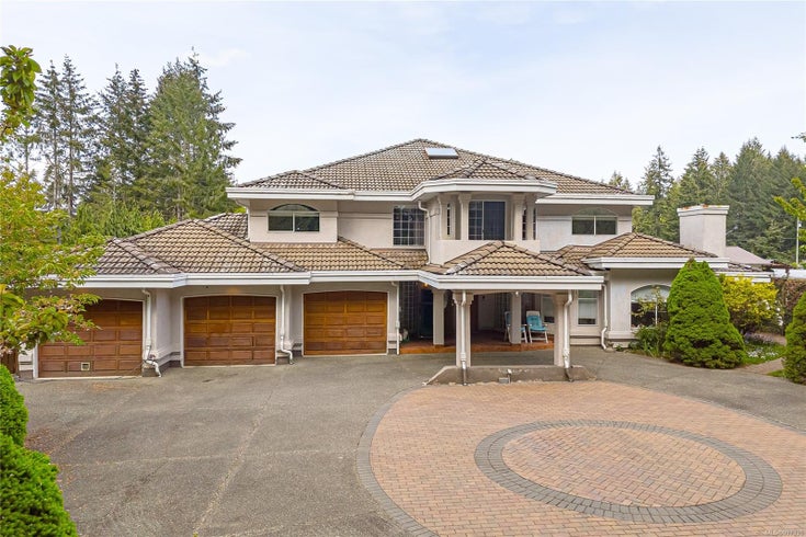 2343 Inverarity Rd - Du East Duncan Single Family Residence for Sale, 5 Bedrooms (997336)