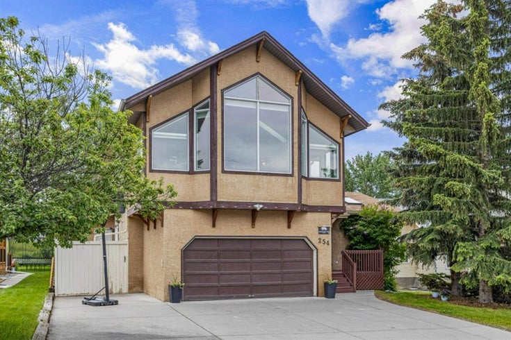 254 Grizzly Crescent - Cougar Creek Detached for sale, 4 Bedrooms (A1237795)