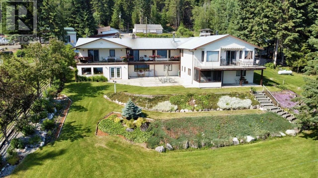 5790 TIMOTHY LAKE ROAD - Lac La Hache House for sale, 6 Bedrooms (R2905084)