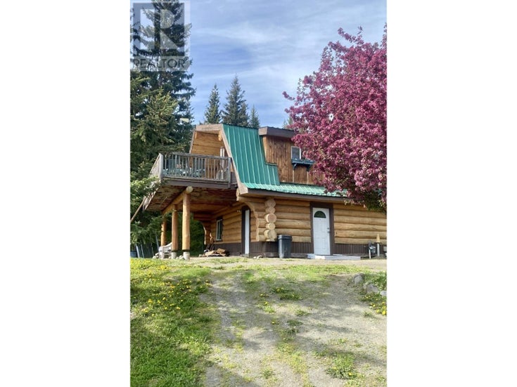 6192 HUNT ROAD - 100 Mile House House for Sale, 3 Bedrooms (R2950976)