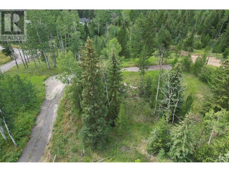 5680 HORSE LAKE ROAD - 100 Mile House for Sale(R2986524)