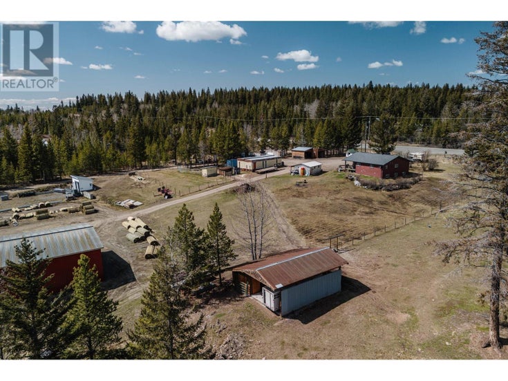 6691 S CARIBOO 97 HIGHWAY - 100 Mile House for Sale(C8068366)