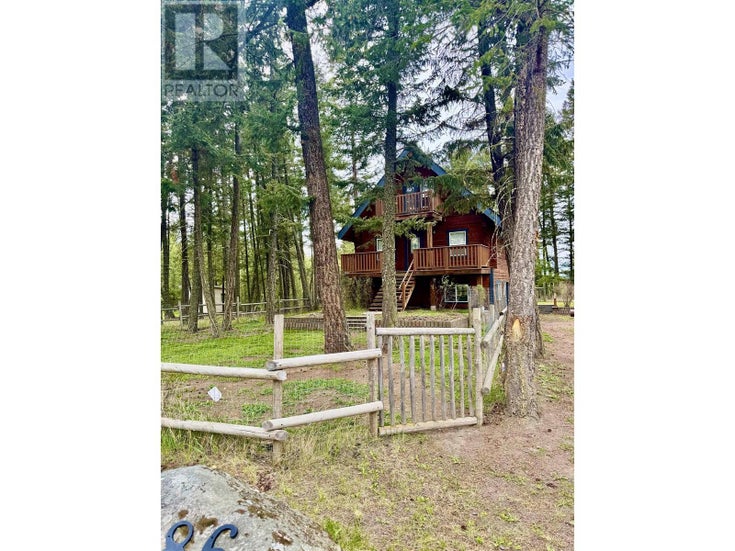 4086 LAC LA HACHE STATION ROAD - Lac La Hache House for Sale, 2 Bedrooms (R2999747)