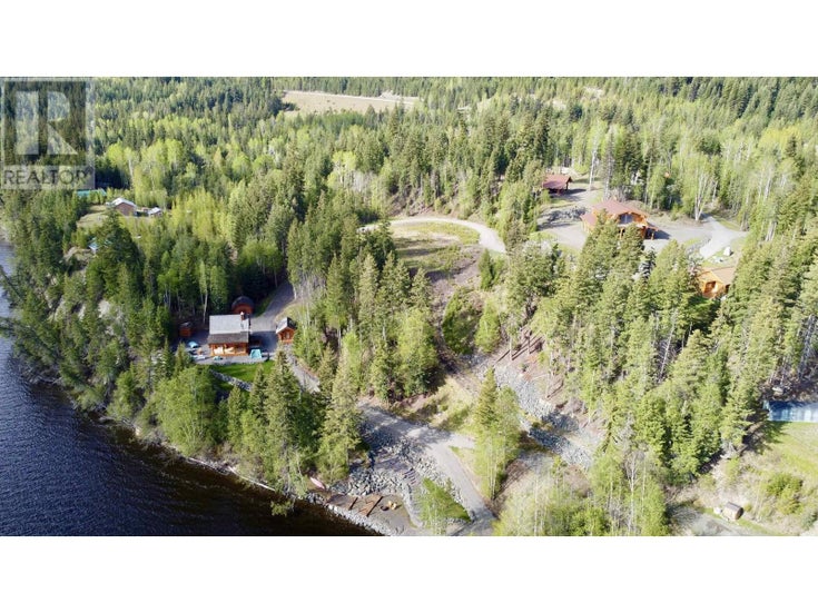 4095 BLUEBIRD ROAD - Canim Lake House for Sale(R3003187)