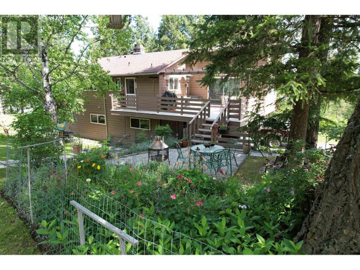 6472 EWEN ROAD - 100 Mile House House for Sale, 3 Bedrooms (R3015647)