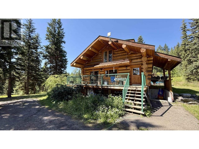 7538 BRIDGE LAKE BUSINESS RTE - Bridge Lake House for Sale, 3 Bedrooms (R3032441)