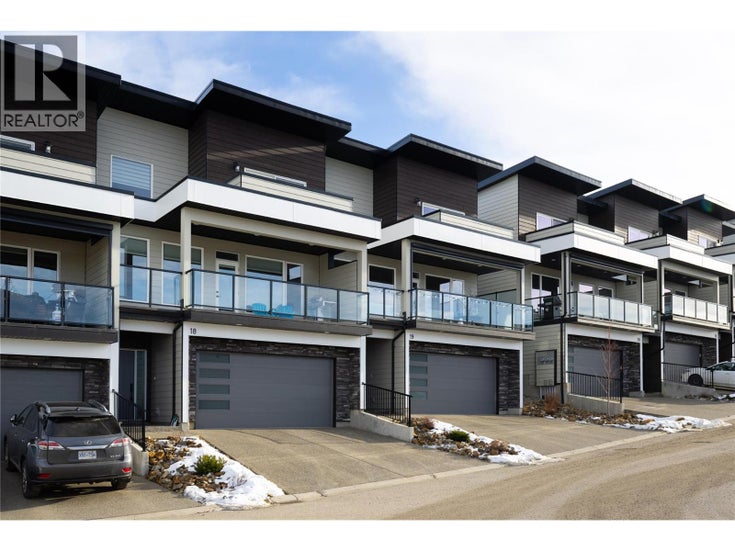 1000 Mt. Robson Place Unit# 18 - Vernon Row / Townhouse for Sale, 3 Bedrooms (10372464)