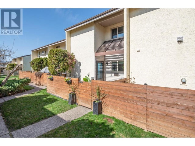 315 Primrose Road Unit# 205 - Kelowna Row / Townhouse for Sale, 4 Bedrooms (10342288)