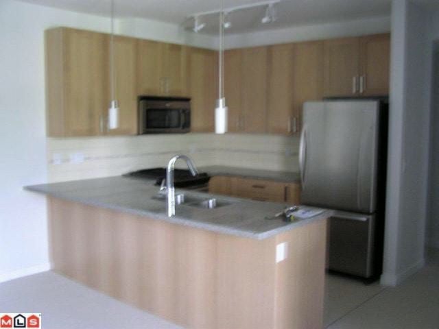228 15988 26th Avenue - Grandview Surrey Apartment/Condo for sale, 2 Bedrooms (F1028190)