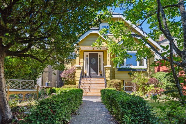 4533 W 8th Avenue - Point Grey Single Family Residence for Sale, 6 Bedrooms (R3032422)