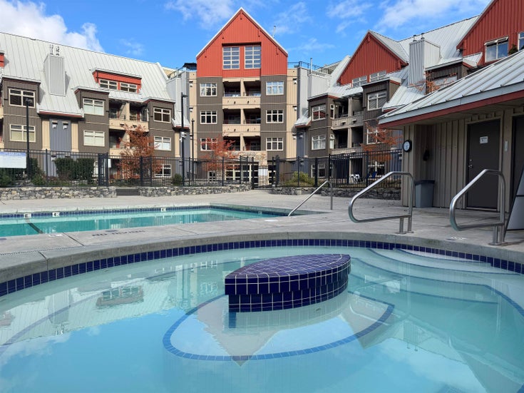 231 W7 - 2050 Lake Placid Road - Whistler Creek Apartment/Condo for Sale, 2 Bedrooms (R3061591)