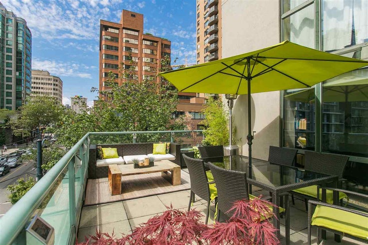 302 1188 Howe Street - Downtown VW Apartment/Condo, 1 Bedroom (R2093004)