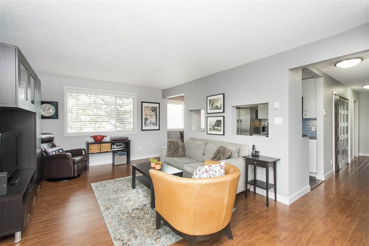 307 1540 Mariner Walk - False Creek Apartment/Condo, 2 Bedrooms (R2263006)