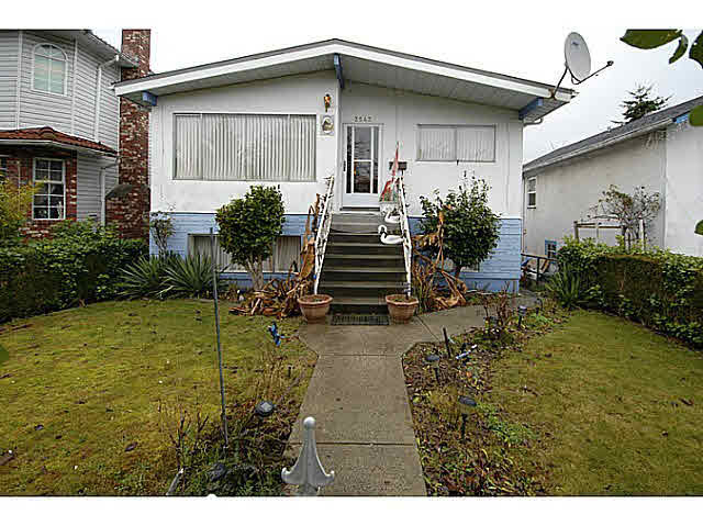 2543 E 27th Avenue - Collingwood VE House/Single Family, 5 Bedrooms (V1039535)