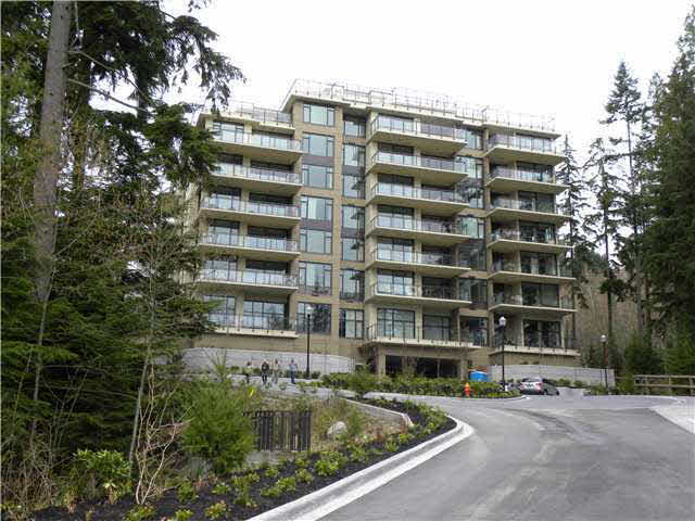 611 1415 Parkway Boulevard - Westwood Plateau Apartment/Condo, 2 Bedrooms (V943955)