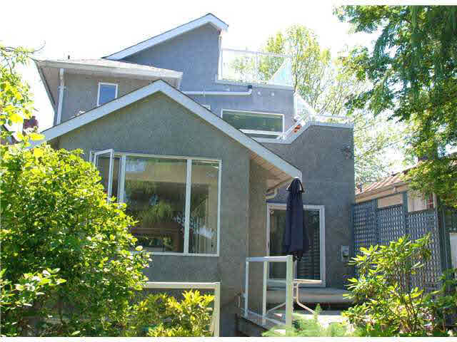 457 E 38th Avenue - Fraser VE House/Single Family, 4 Bedrooms (V893302)