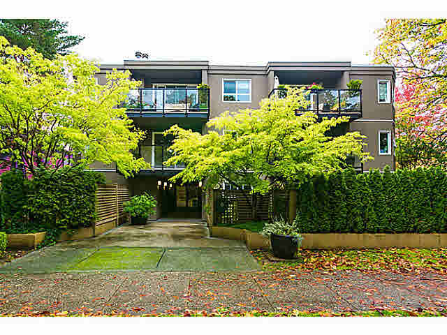 205 111 W 10th Avenue - Mount Pleasant VW Apartment/Condo, 1 Bedroom (V1091570)