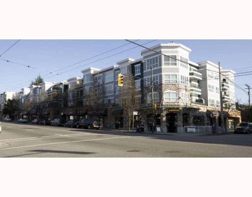 328 2680 W 4th Avenue - Kitsilano Apartment/Condo, 2 Bedrooms (V759177)