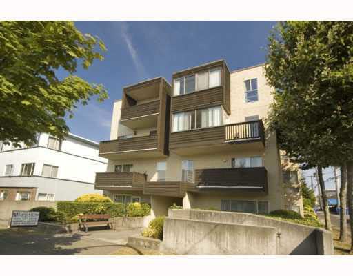 303 1065 W 72nd Avenue - Marpole Apartment/Condo, 1 Bedroom (V756061)