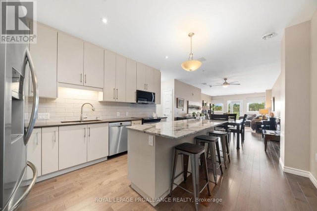 405 - 199 FRONT STREET - Belleville (belleville Ward) Apartment for Sale, 2 Bedrooms (X9262982)