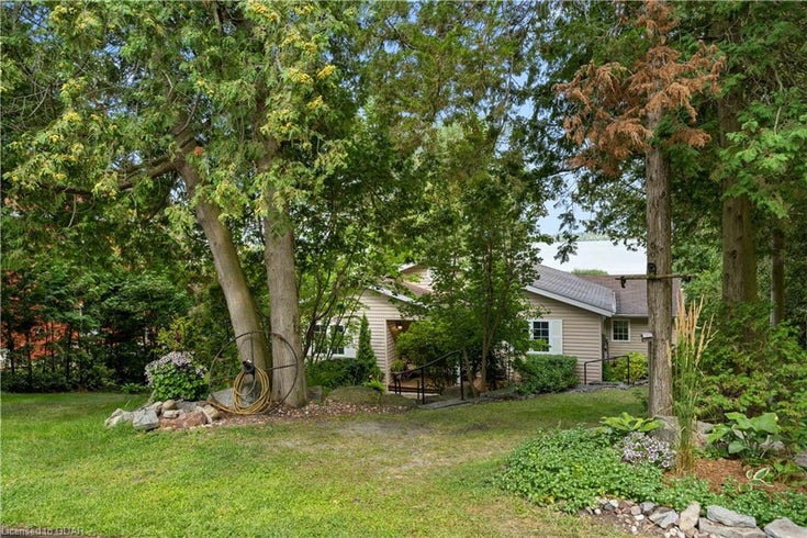 204 Island Road - Prince Edward County Single Family for sale, 3 Bedrooms (40375923)