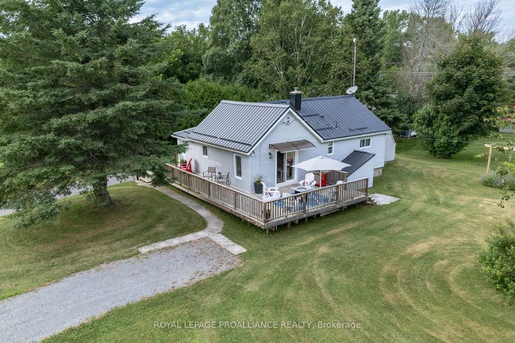 3191 County Rd 10 - South Marysburg Ward Detached for Sale, 2 Bedrooms (X12138550)