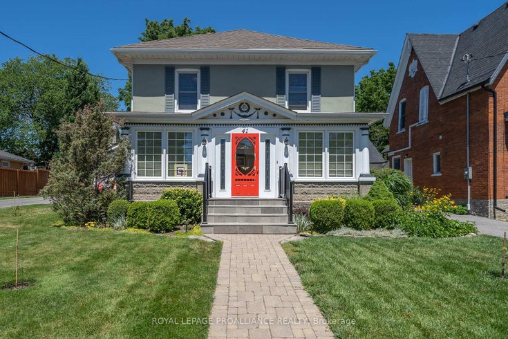 41 King Street - Picton Ward Detached for Sale, 4 + 2 Bedrooms (X12315484)