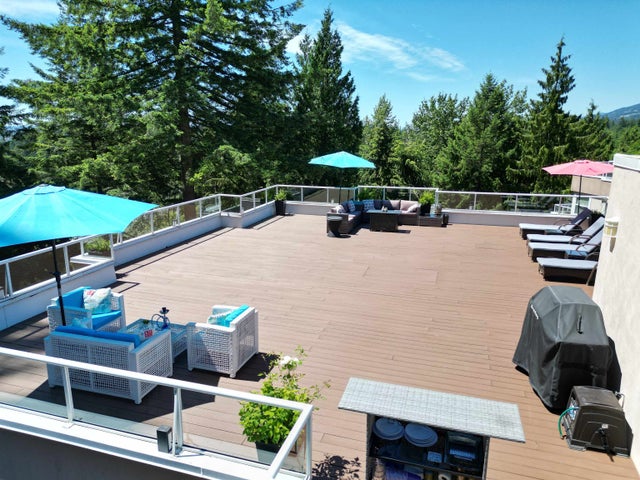 11 - 2425 Edgemont Boulevard - Mosquito Creek Townhouse for Sale, 3 Bedrooms (R3012969)