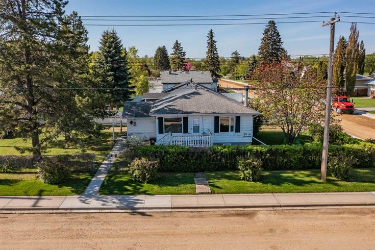 5617 58A Ave - Welcome!