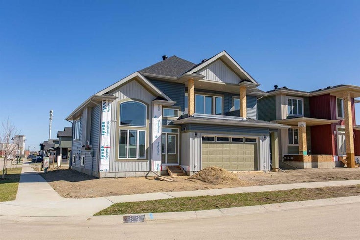 54 Tenhove Street - Beautiful Modified BiLevel
